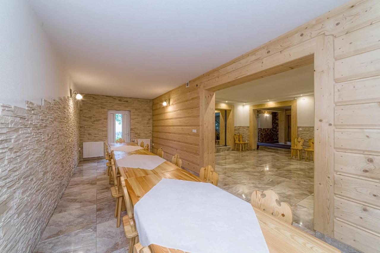 Dom Wczasowy Anna Maria Sierockie Exteriör bild
